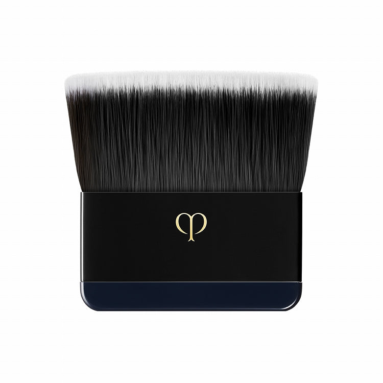 clé de peau BEAUTÉ ブラシとブラシクリーナ Clé de Peau Beauté 肌膚之鑰恆潤光采粉餅刷1個– EBISU恵比壽日藥直送